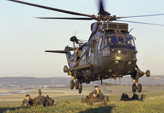 commando helicopter force sea king