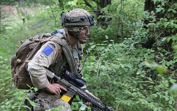 2 PARA soldier armed with L129A1 rifle