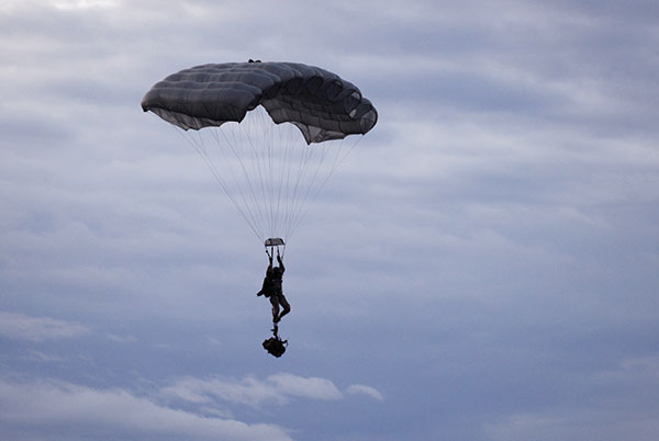 pathfinder platoon - parachute