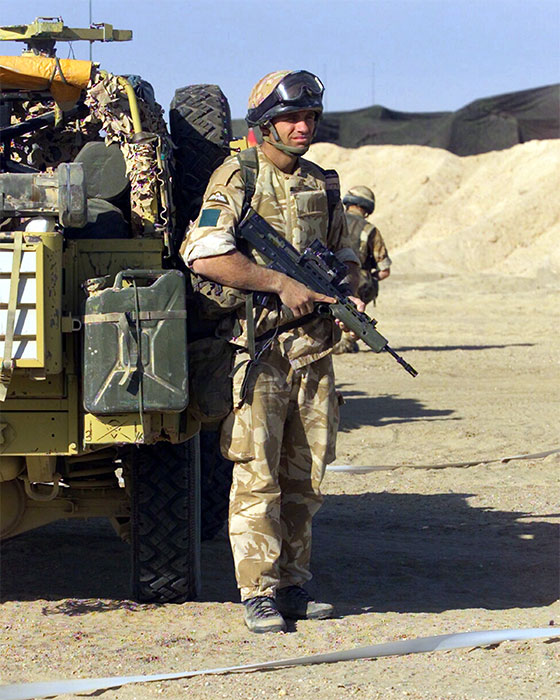 3 para in kuwait