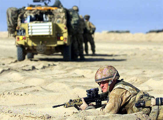 3 para in kuwait