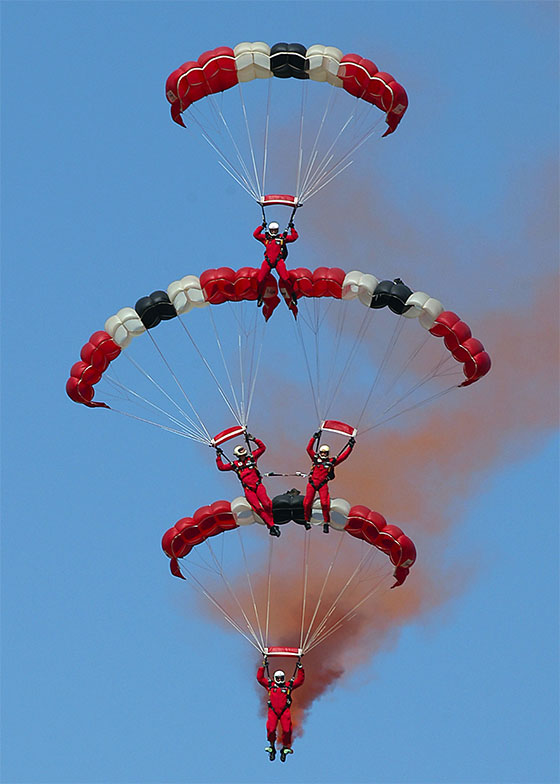 Red Devils parachute display team