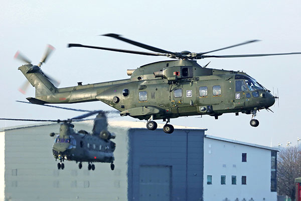 Merlin helicopter Chinook