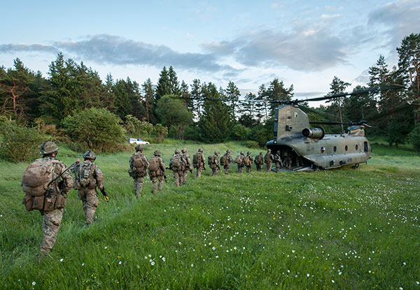 3 PARA board RAF Chinook