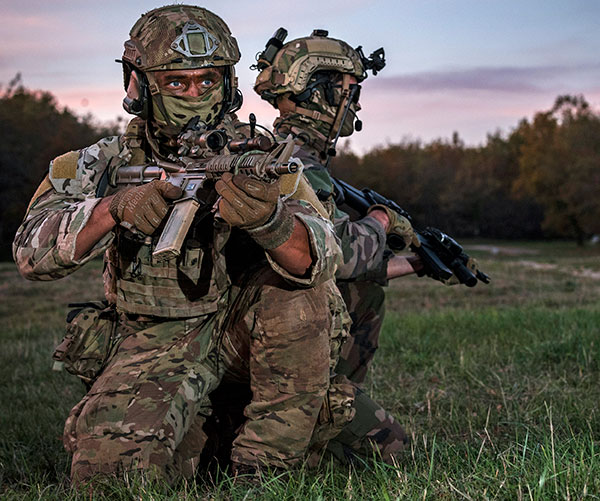 Pathfinder Platoon soldier with C8 L199A1