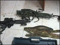 captured sas weapons